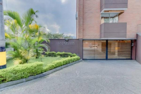 Apartaestudio amplio con Terraza y Parking 102